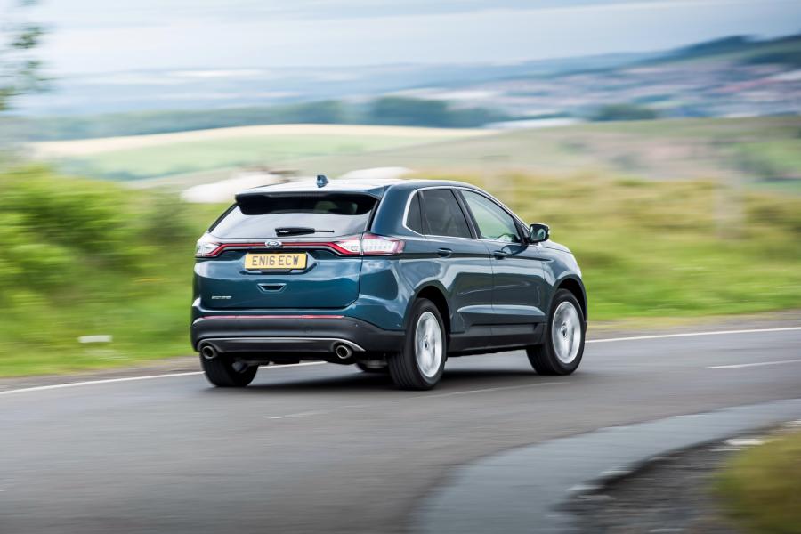  Ford Edge 2016 года  (UK) (фото 19 из 32)